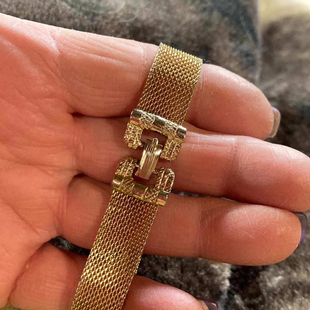 Vintage Goldette Mesh Buckle Goldtone 7” Bracelet